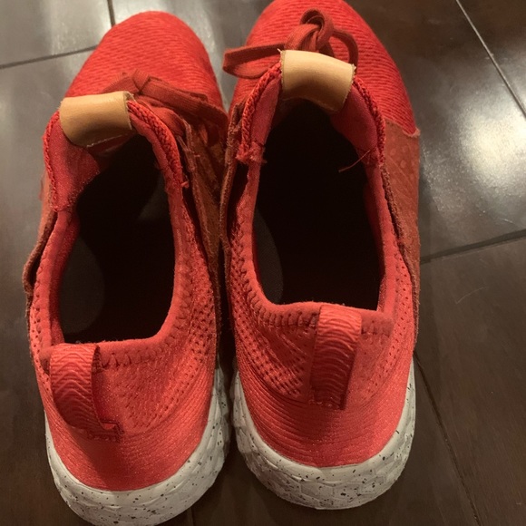 New Balance - Picture 3 of 5